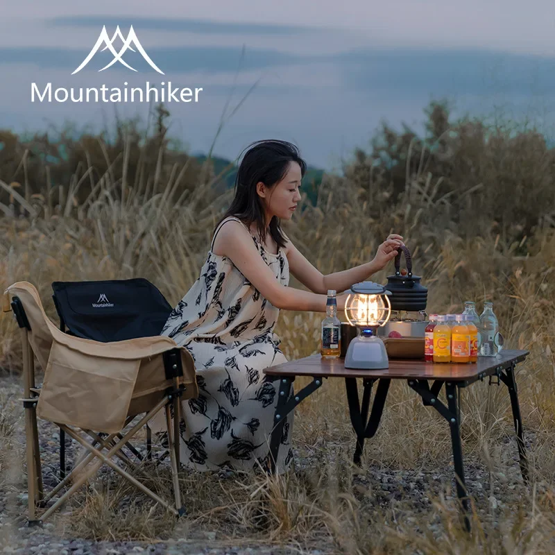 Hooki Mountain Guest Head Fact - Outdoor Furniture Factory recensione e prezzo